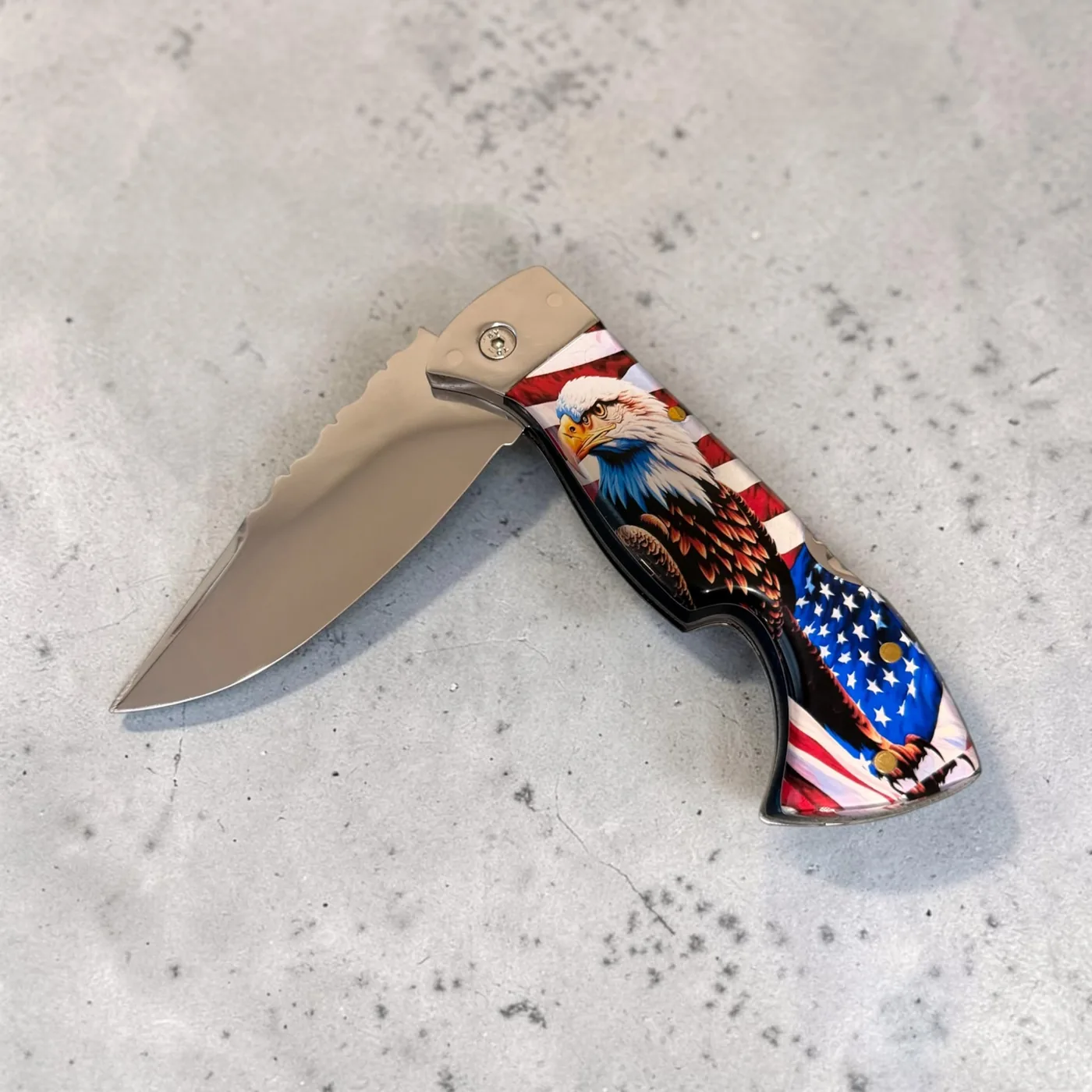 Shark Pocket Knife™ — Patriot Eagle Edition